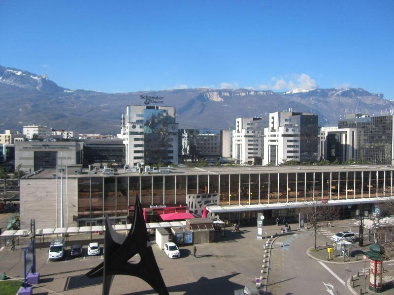 Hotel Terminus Grenoble Exteriör bild