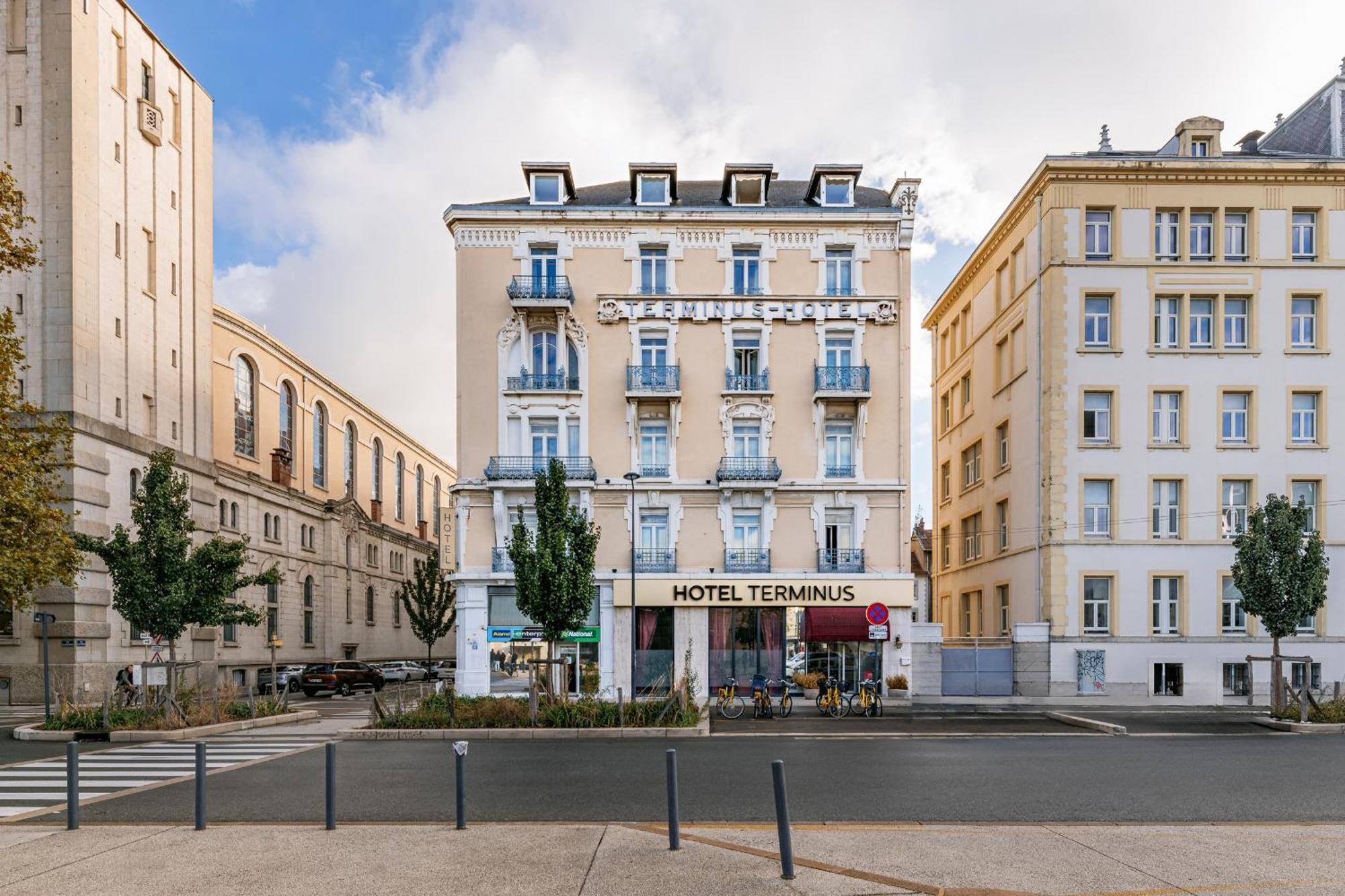 Hotel Terminus Grenoble Exteriör bild